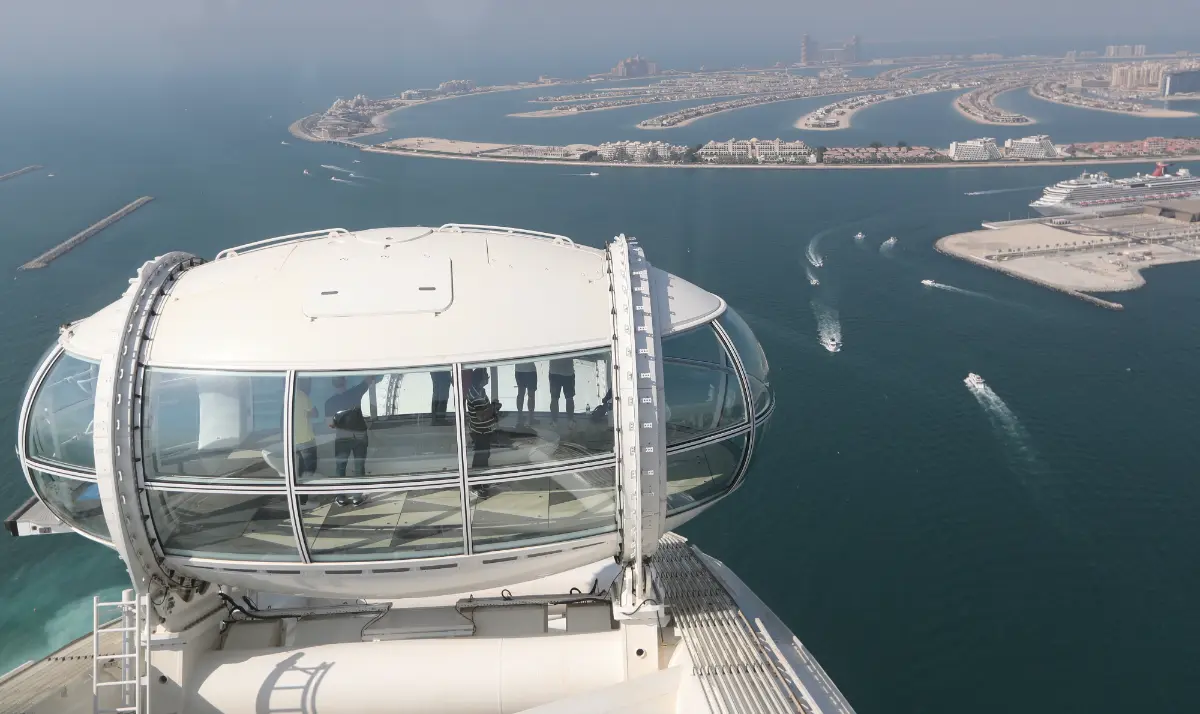 Complete visit guide: best time and how to access Ain Dubai