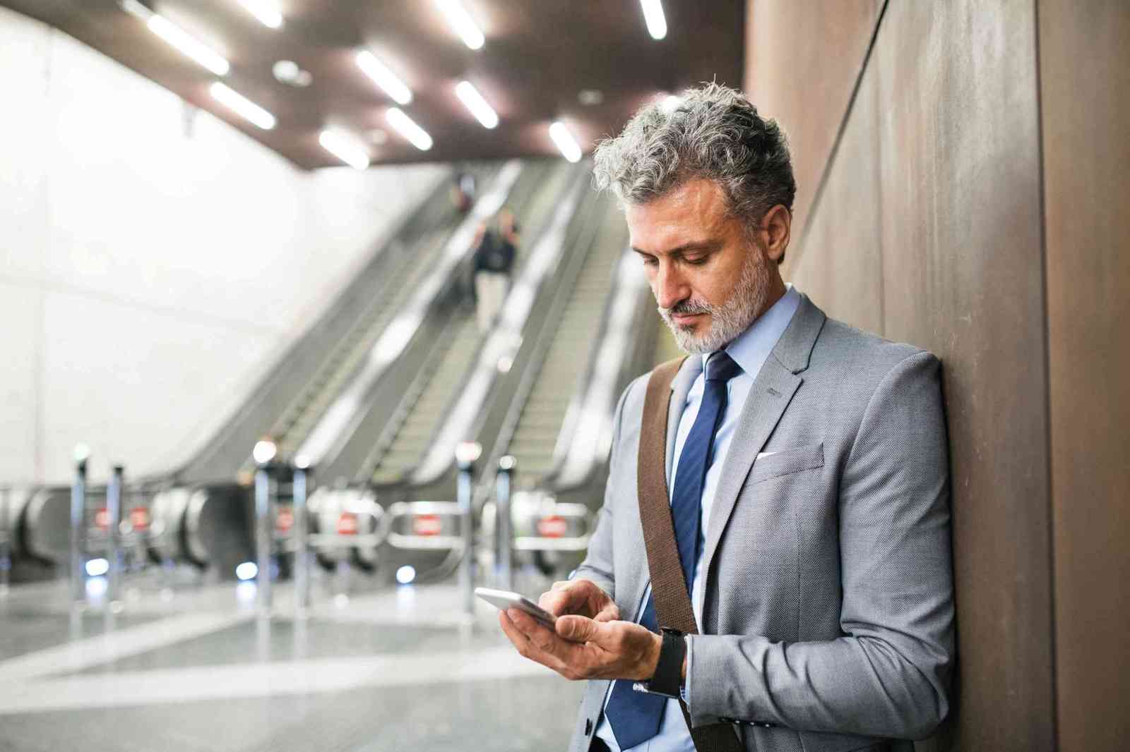 ستاندرد تشارترد يحصل على ترخيص لتداول العملات الرقمية في الإمارات