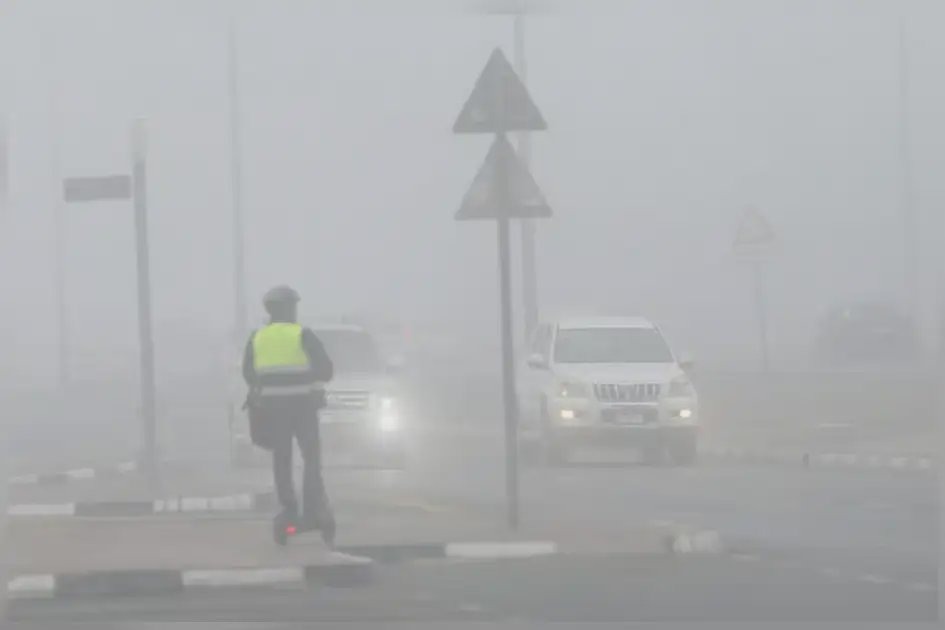 UAE Issues Red Alert for Dense Fog as Dubai Temperatures Climb to 40°C