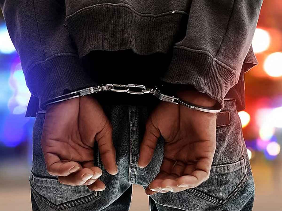 شرطة الشارقة تفكك شبكة عالمية لغسل الأموال بقيمة 2.4 مليار دولار وتحبط مخططاً لجريمة قتل