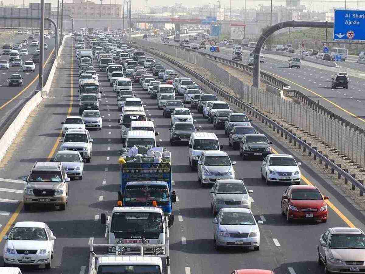 ثبت بیش از ۱۹۶ هزار خودروی جدید در دبی در شش ماه
