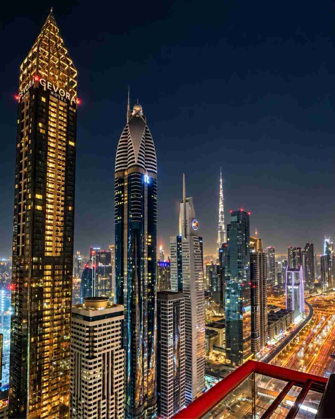 Dubai's Shangri-La hotel to become $1.3bn AHS Twin Towers office complex